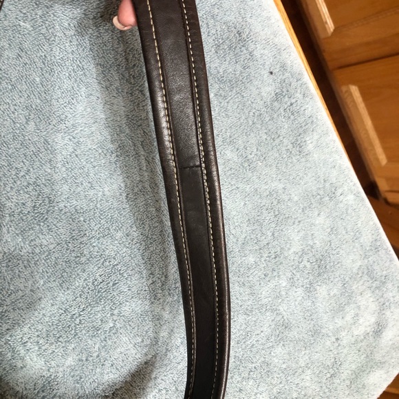 Coach purse large very gently loved rotating closet great deal❤️ - Picture 10 of 17